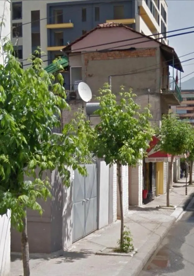 A Cheerful Villa With Free Parking Space Tirana 0*,